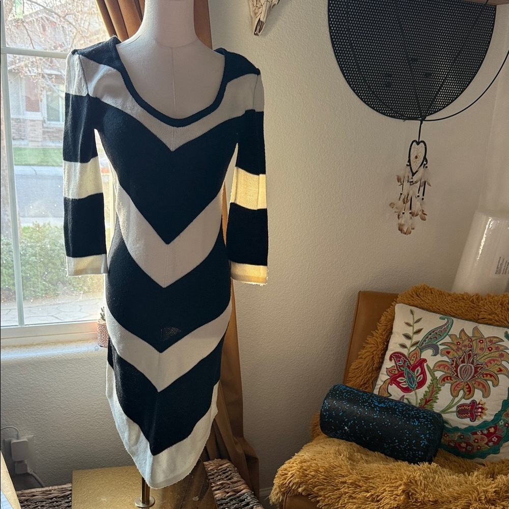 Black and White Chevron Knit Dress